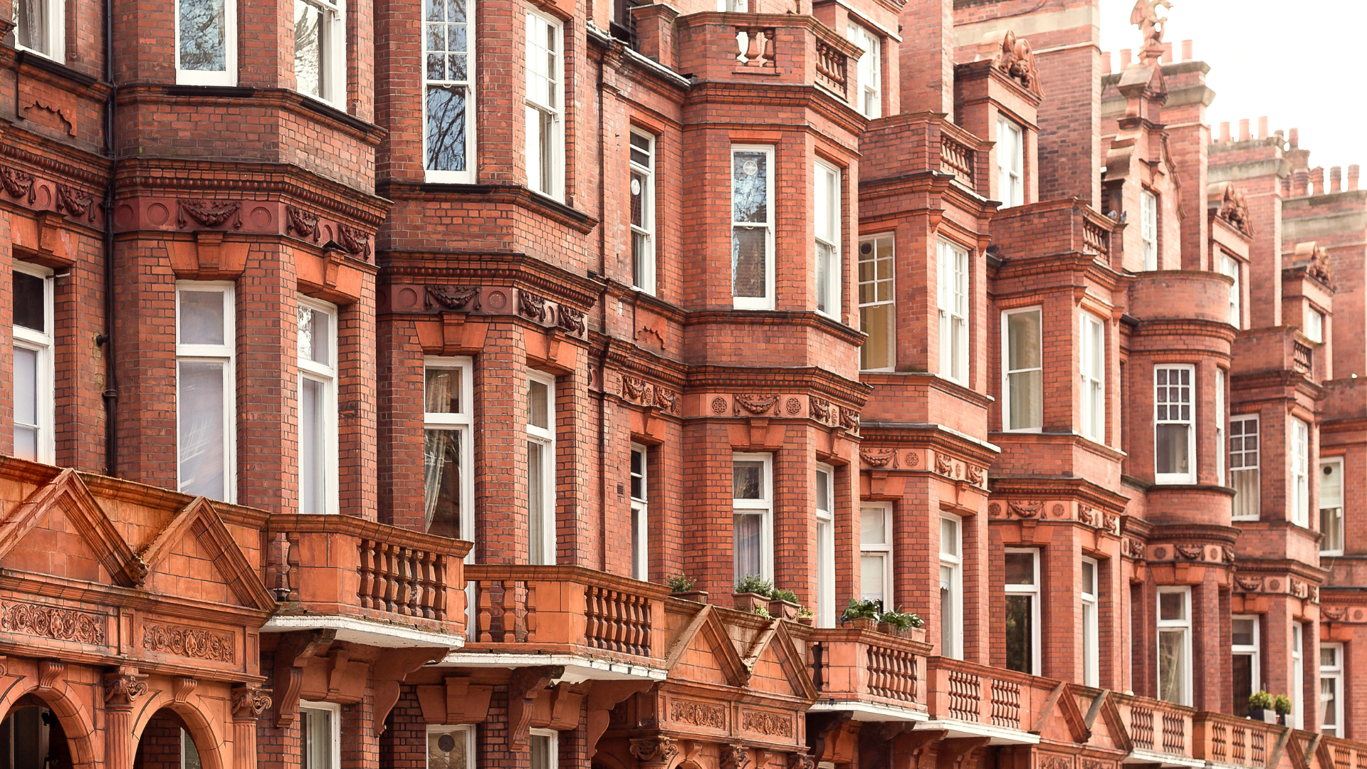 UK Property - Row Houses